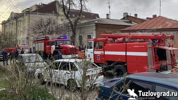 Пожар в Новочеркасске. Пожар в Новочеркасске сейчас. Пожарные Новочеркасска. Пожарная часть 29 Новочеркасск. Новочеркасск сгорела