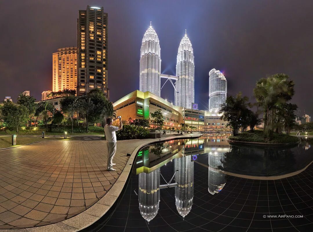 Башни Петронас Куала-Лумпур. Kuala Lumpur, Малайзия. Башни Петронас Малайзия ночью. Petronas Twin Towers Куала-Лумпур. Площадь малайзии