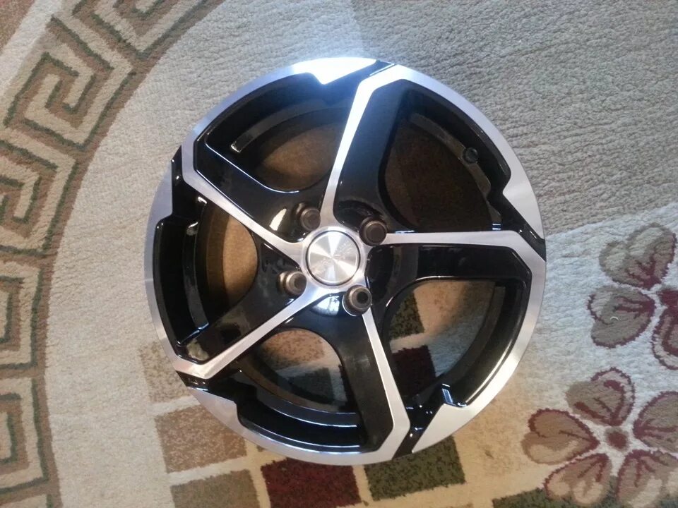 Скад аллигатор алмаз бархат. Skad аллигатор алмаз r15. Скад аллигатор r15 4х100. Диски скад аллигатор. Skad аллигатор алмаз r15.