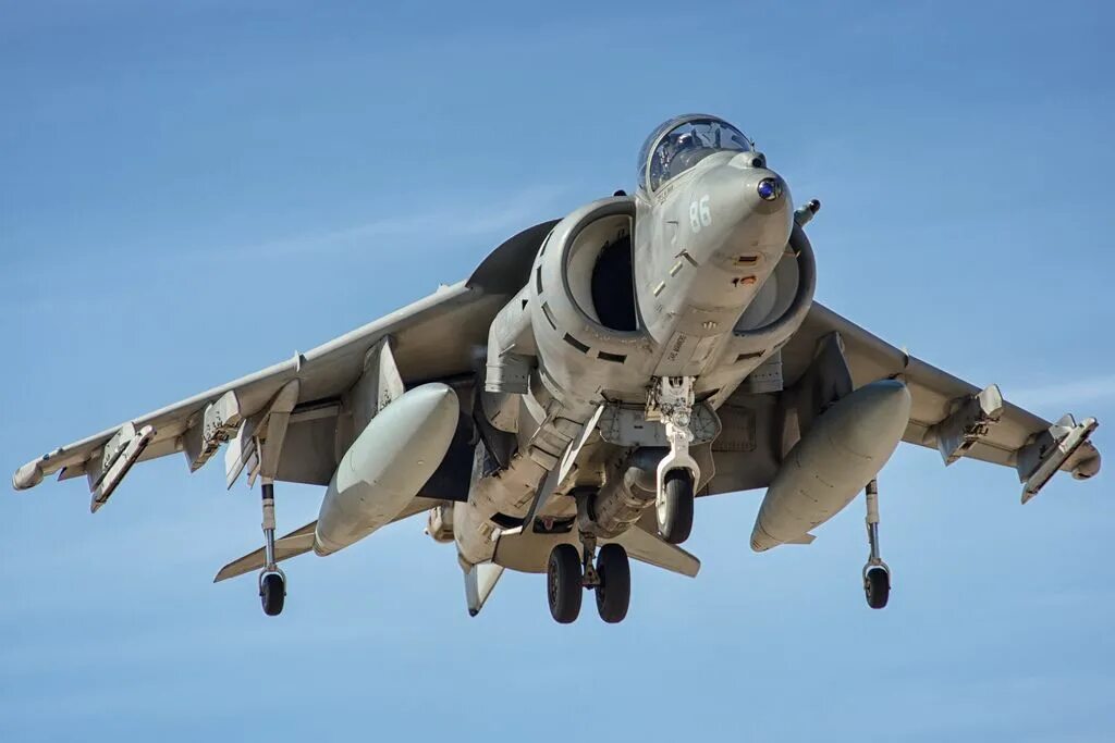 Самолет Harrier Jump Jet. Harrier av-8b "Night Attack". MCDONNELL Douglas av-8b Harrier II. Av-8b Harrier. Av 8b