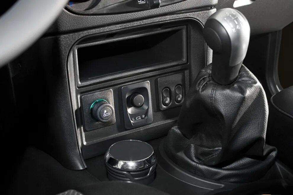 Консоль нива шевроле тюнинг Подойдёт ли консоль от рестайла Chevrolet Niva, 1,7 л, 2009 года тюнинг DRIVE