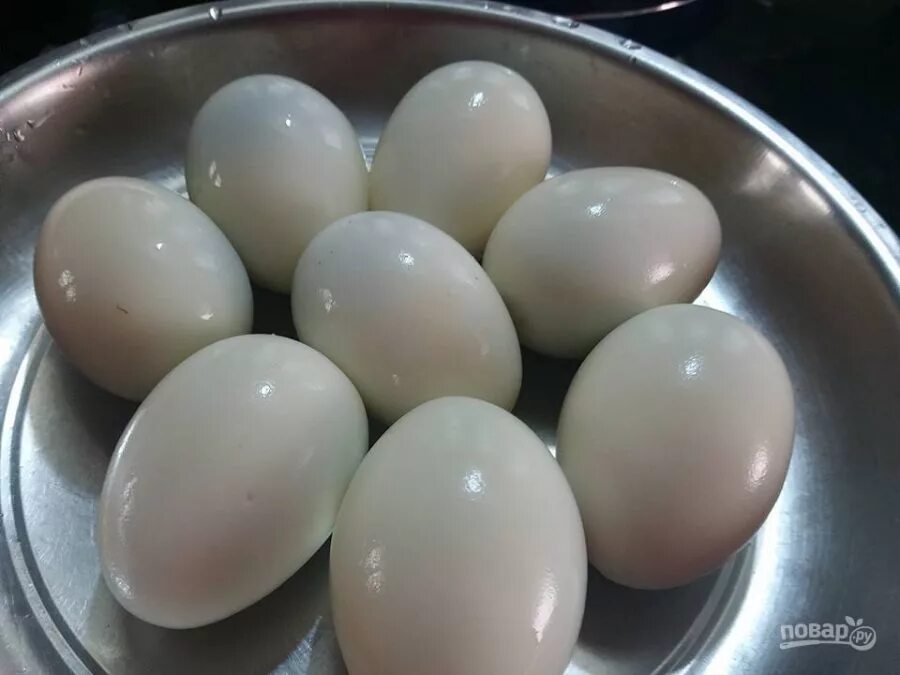 Вареные яйца. Яйца очищенные. Отварные яйца. Яйцо вареное очищенное. Сон яйцо вареное к чему снится