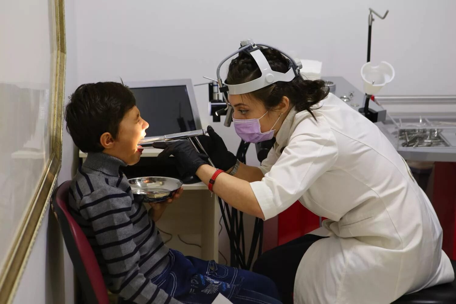 Самый лучший отоларинголог. Лор врач в москве. Кондратьев алексей анатольевич лор. Лор ульяновск клиника ульяновск. Лор врач в москве.