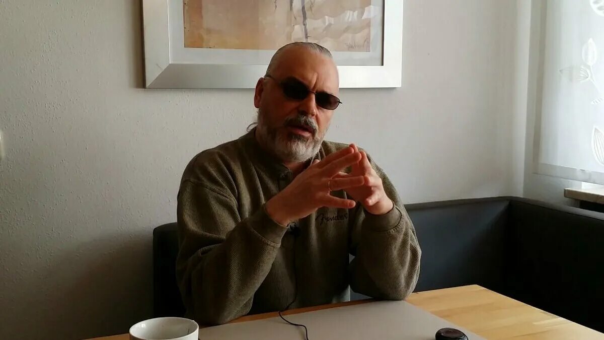 Сны артема драгунова звездный стражник. Георгий литвинов артем драгунов. Артём драгунов звёздный стражник. Артем драгунов. Сны артема драгунова звездный стражник.