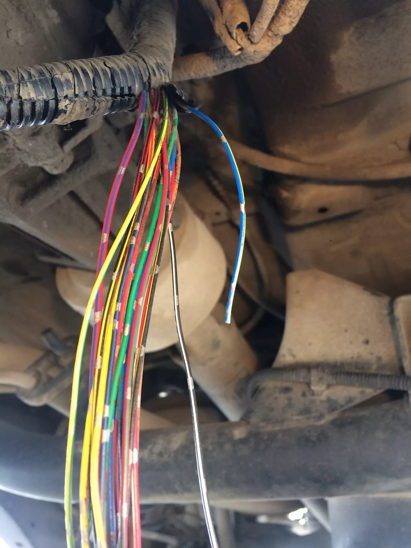Монтеро спорт ошибка. Акпп 01p проводка. электрика акпп паджеро 2. p1766 mitsubishi pajero sport 2 акпп. кан шина паджеро спорт 2.