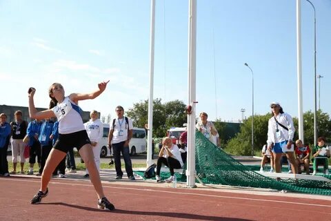 Метание мяча вид спорта