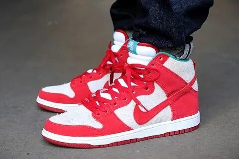 Dunk high university