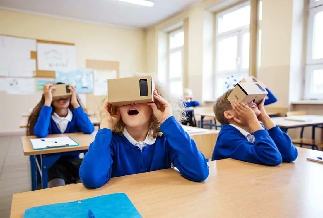 Образование будущего. Школа будущего. Школа будущего технологии. Форма обучения будущего. Ученик будущего.