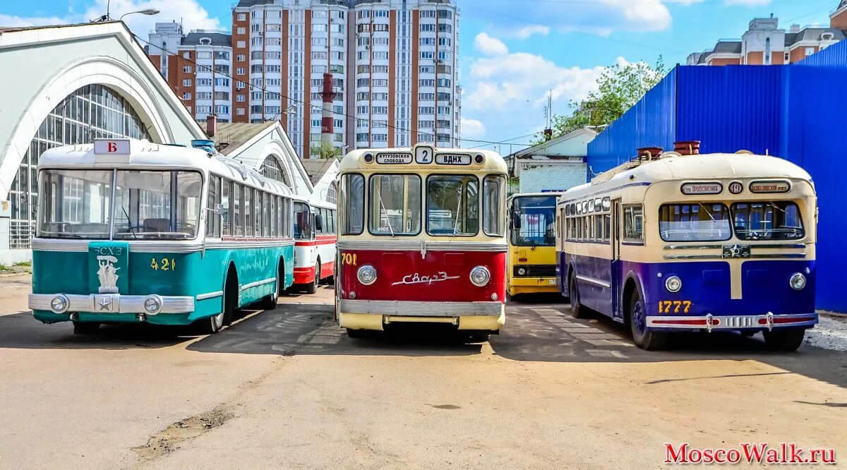 Государственный пассажирский транспорт. Музей ретро автобусов в Москве. Музей Московского транспорта троллейбус. Музей общественного транспорта в Москве. Музей Московский транспорт в Москве.