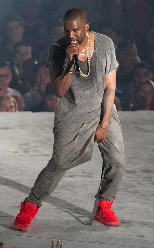 канье вест shoes yeezy. канье вест. Nike air yeezy 1 канье уэста. кани вест титановые. Nike yeezy kanye west.