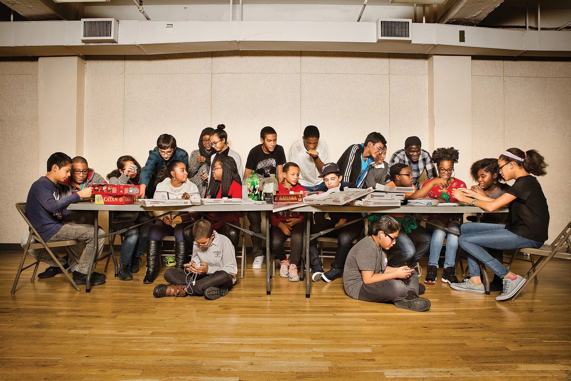 какие уроки есть в американских школах. занятия в школах сша. старшая школа в америке. американская школьная форма. школьники в америке.