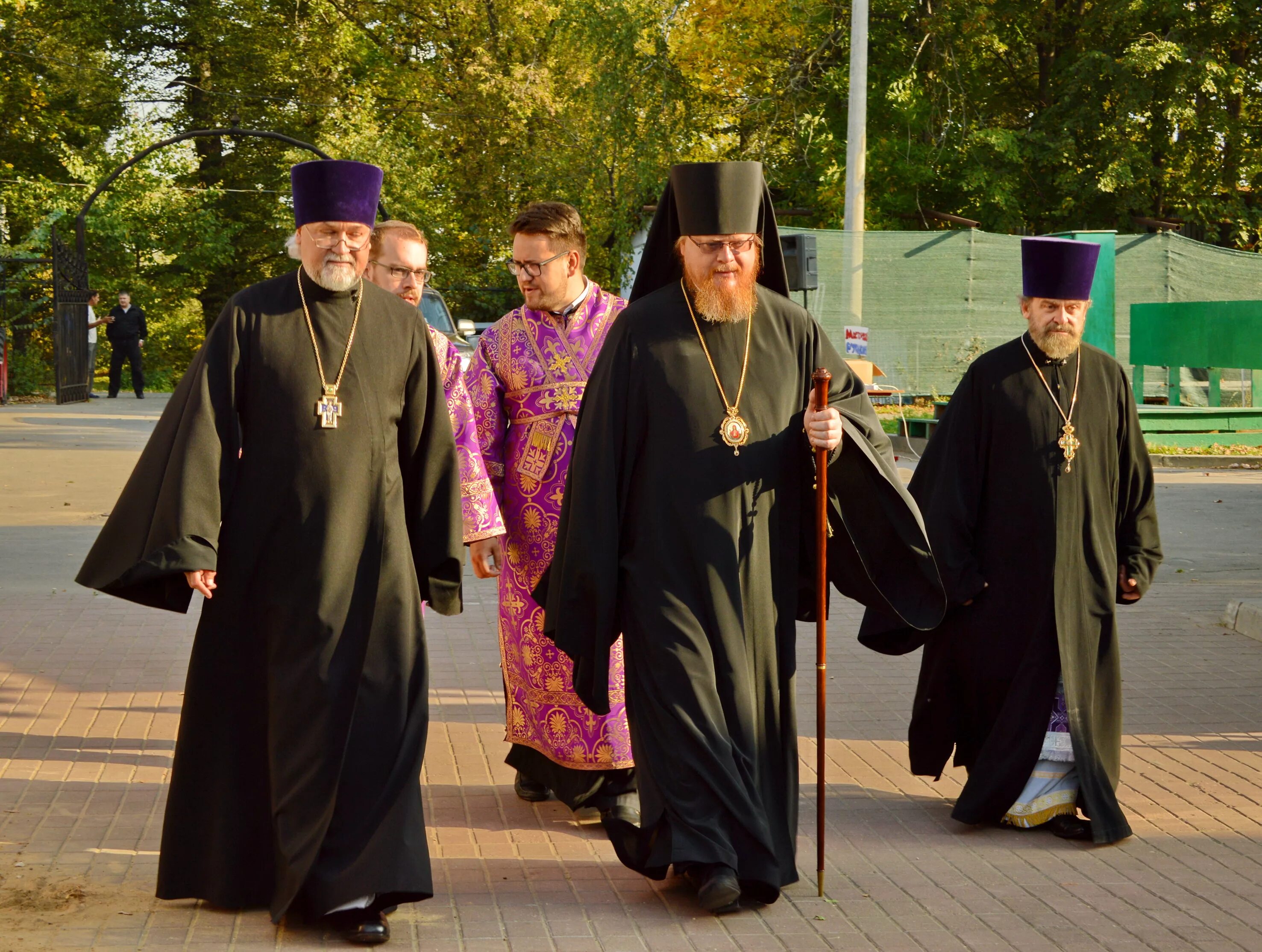 расписание служб в храмах санкт петербурга. крестовоздвиженский храм в алтуфьево официальный сайт. расписание служб в храме алтуфьево. крестовоздвиженский храм в алтуфьево расписание. расписание служб в крестовоздвиженском храме в алтуфьево.