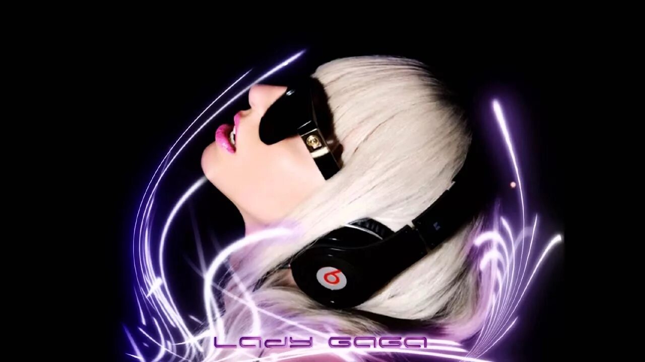 Леди Гага. Леди Гага just Dance. Леди Гага с микрофоном. The Fame леди Гага фото. Lady gaga dj johnny remix always