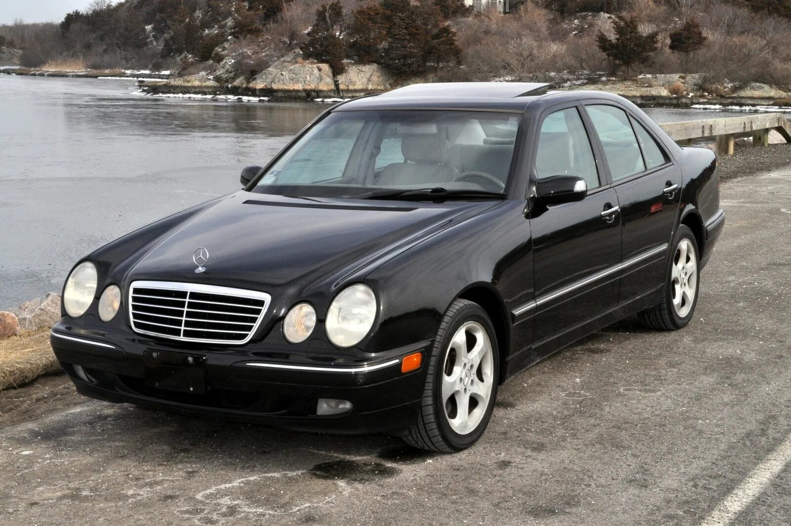 Мерседес 2002 г. Mercedes Benz w210 e430. 210 Мерседес 2002. Мерседес е 2002. Mercedes e210 e430.