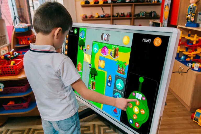 интерактивный стол «уникум-4». интерактивный стол для детей. игровые образовательные программы. современные игры для детей. компьютерные игры для детей.