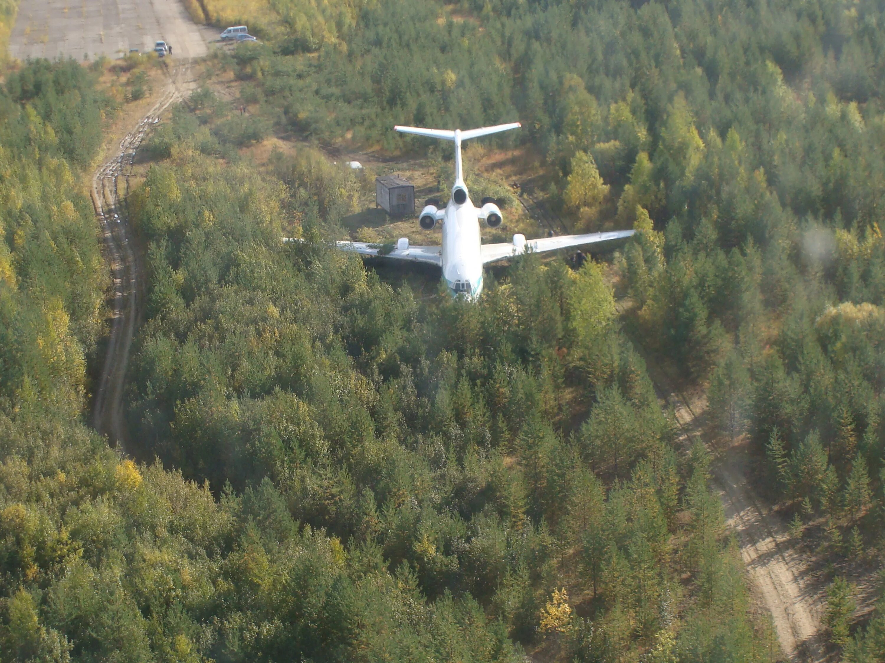 Посадка ту-154 в Ижме. Ту 154 АЛРОСА Ижма. Посадка ту-134 на Икшинское водохранилище. 6 сентября 2010