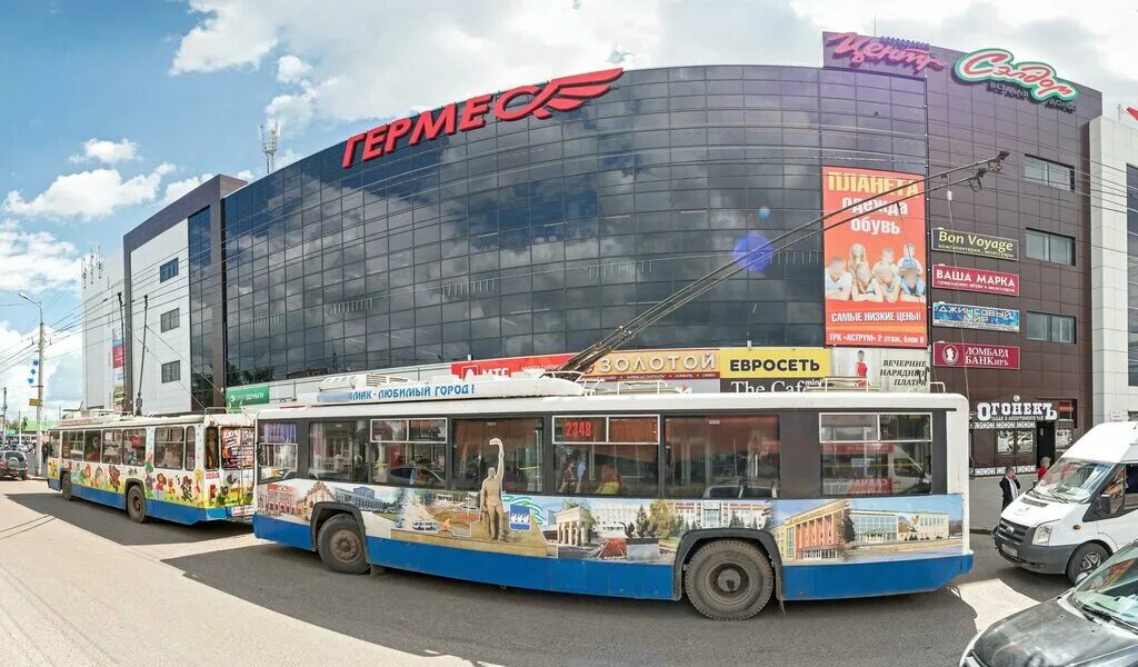 Стерлитамак базар колхозный рынок. Урал тц стерлитамак. Торговый центр арбат стерлитамак. Аструм стерлитамак. Рынок г стерлитамак.