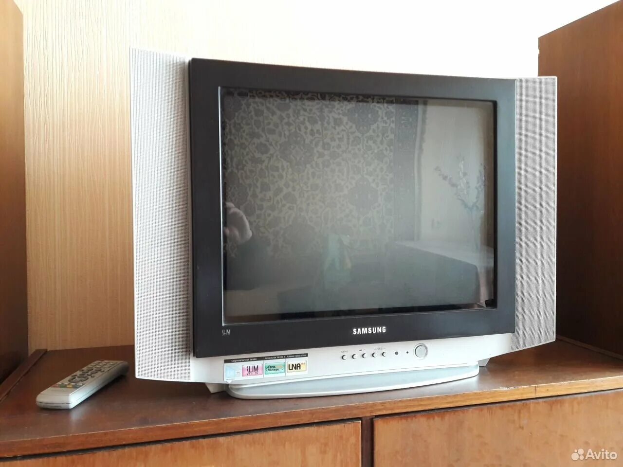 Телевизор самсунг 2000 года. Старый телевизор самсунг 2000. Телевизор самсунг 2000 года выпуска. Телевизор samsung 1998 года. Телевизор самсунг 2007 года.