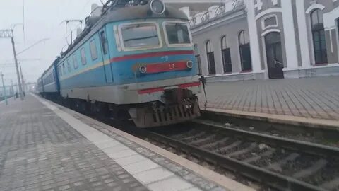 Поезд в кривой