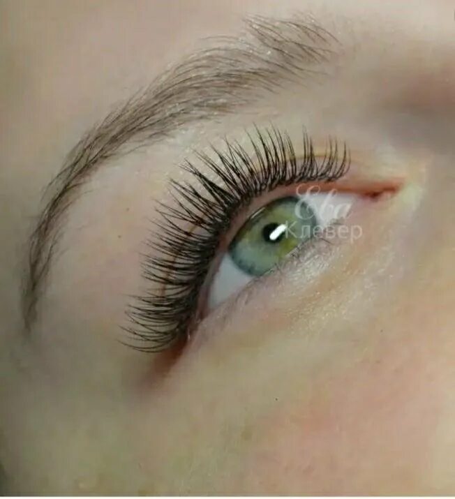 Классическое наращивание ресниц. Нарощенные ресницы. Как выглядит нарощенная классика. Наращивание ресниц кла. Реснички наращивание классика 11мм.