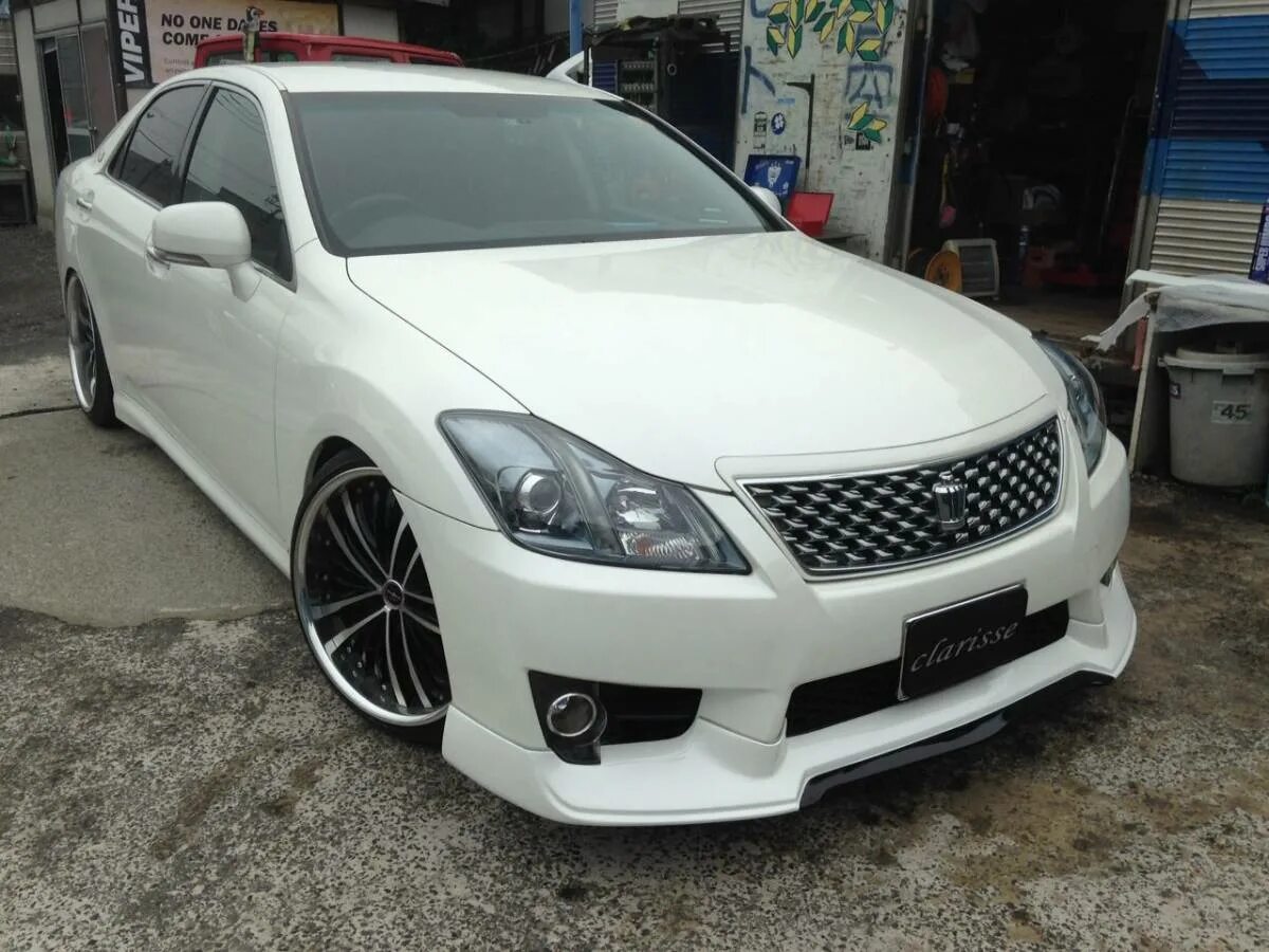 Toyota crown grs. Grs204 crown athlete. Toyota crown grs182. Toyota crown grs. Toyota crown grs.
