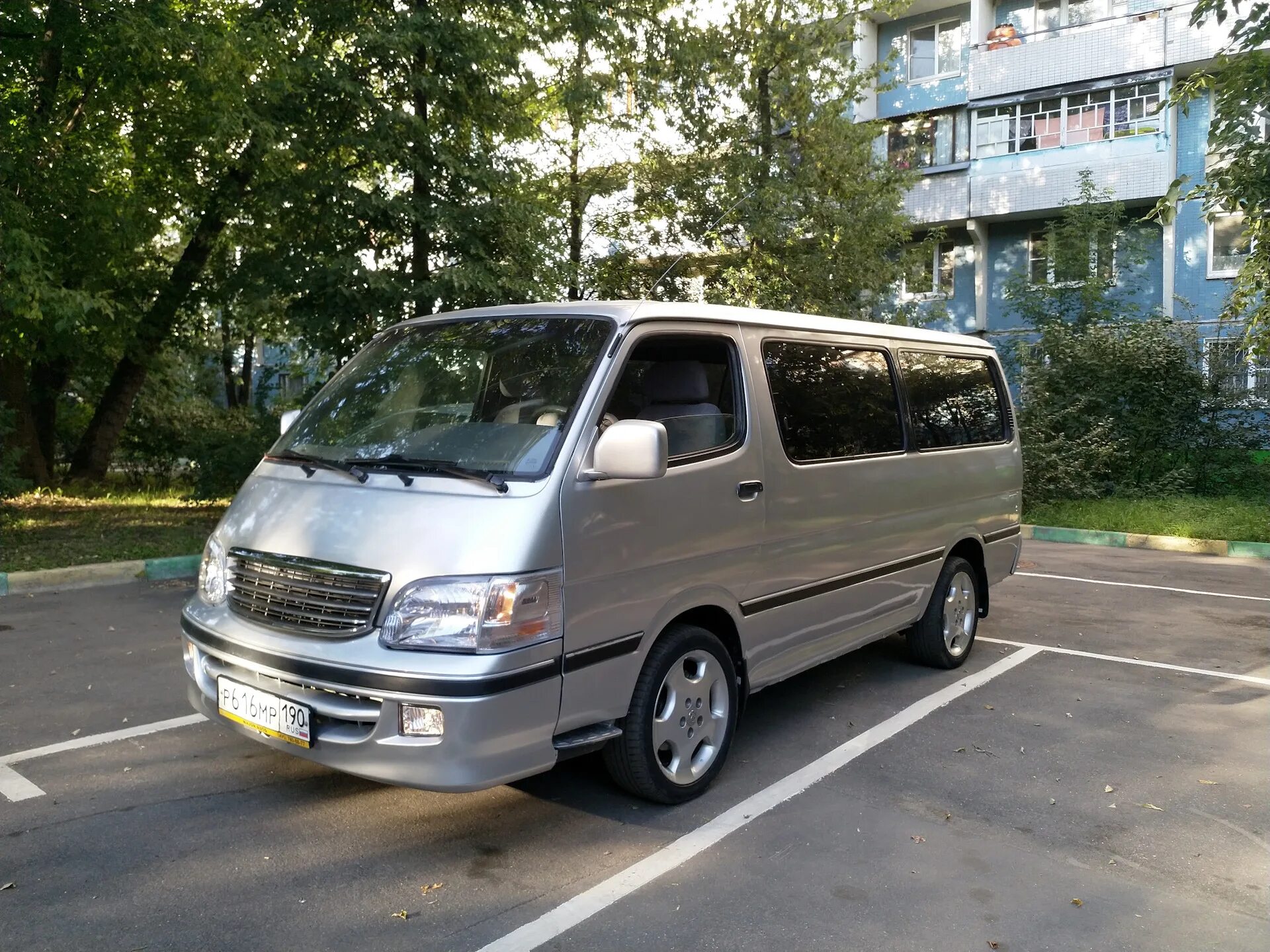 Лучшие микроавтобусы бу