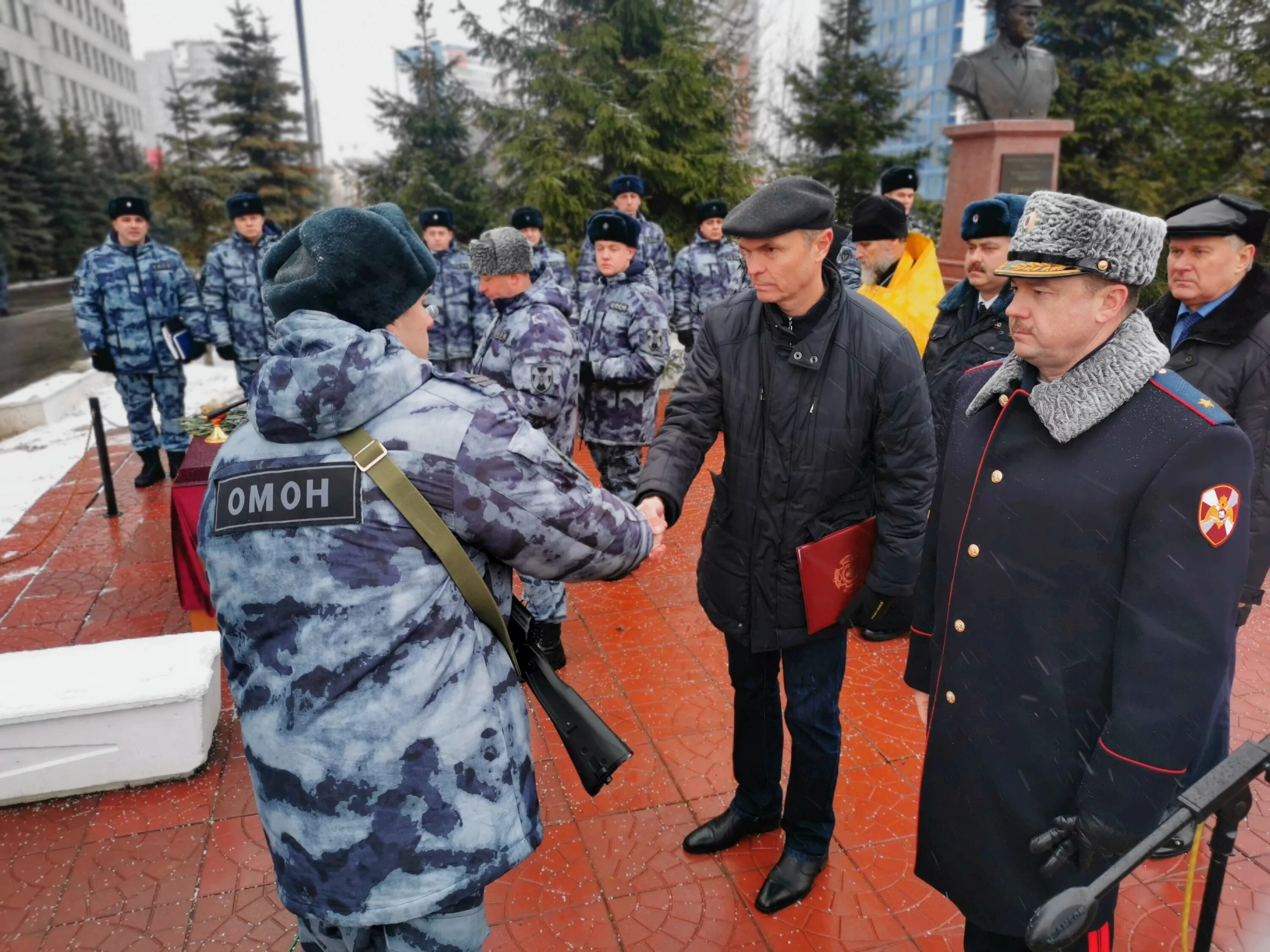 Почему в крокусе не было омона. Московский ОМОН Строгино. ОМОН Росгвардия Москва. Командир отряда ОМОН Москва. Московский ОМОН 2022.