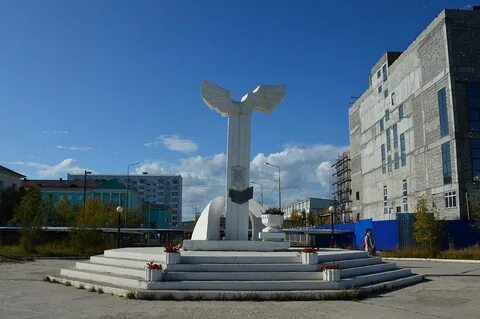 Памятники якутска