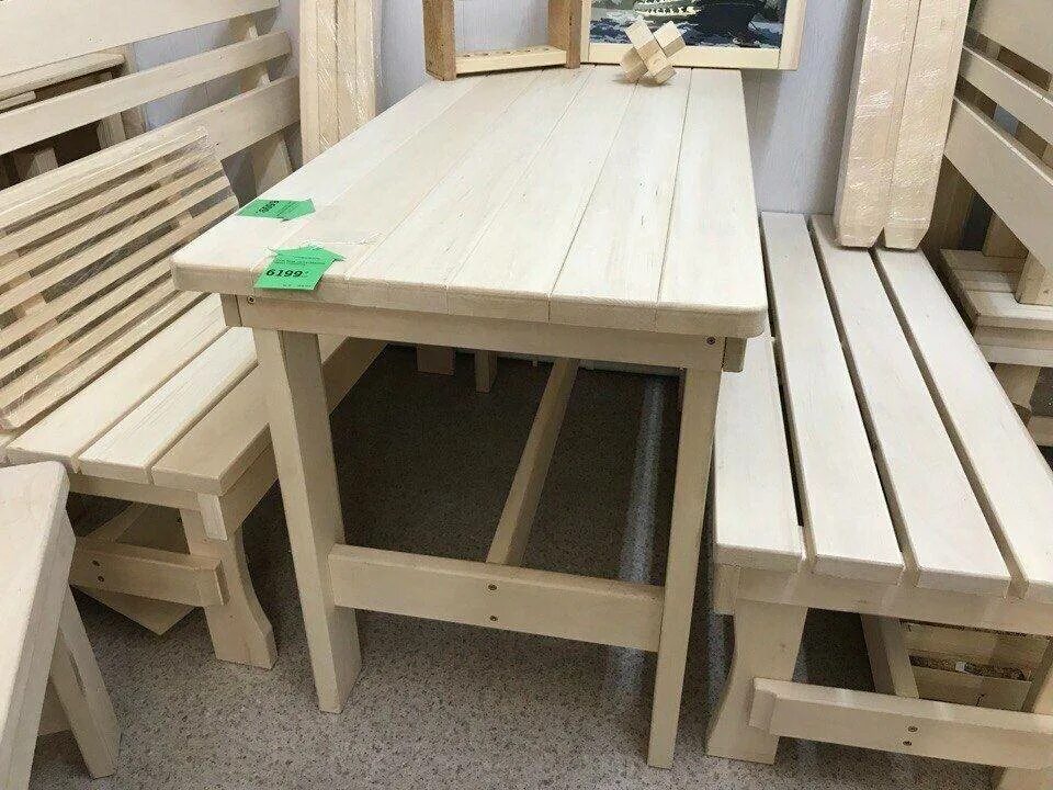 Стол в баню своими руками. Стол и лавки для бани. Стол для сауны из дерева. Стол из дерева. Стол и стулья в баню.