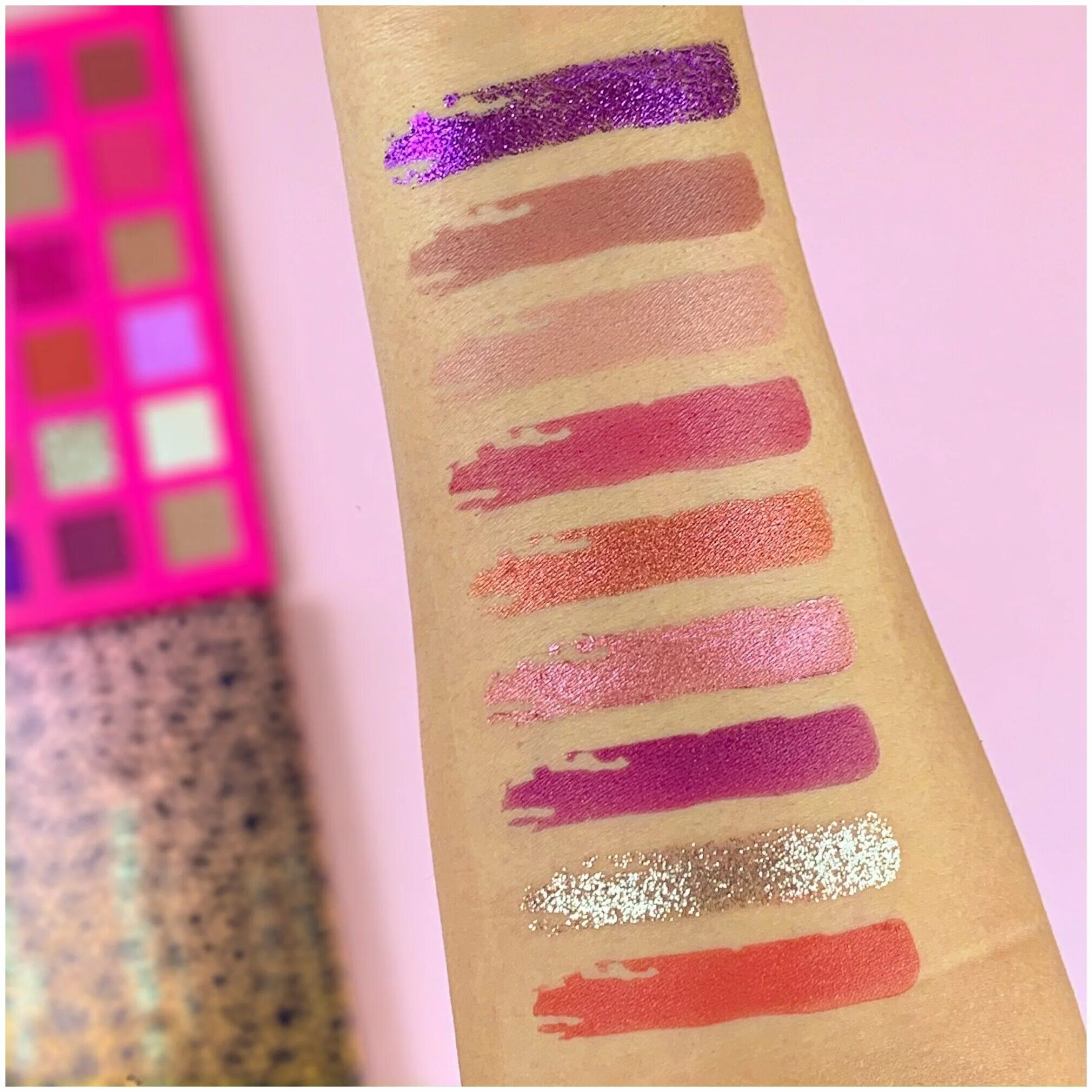 тени революшен new neutral. палетка теней для век `revolution pro` new neutral. Revolution pro new neutrals blushed shadow palette. палетка теней для век `revolution pro` new neutral. палетка теней revolution pro new neutrals passion palette.