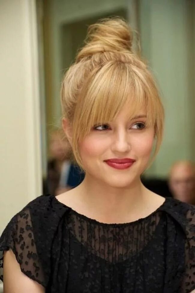 The Best (and Worst) Bangs for Square Face Shapes Square face hairstyles, Long h