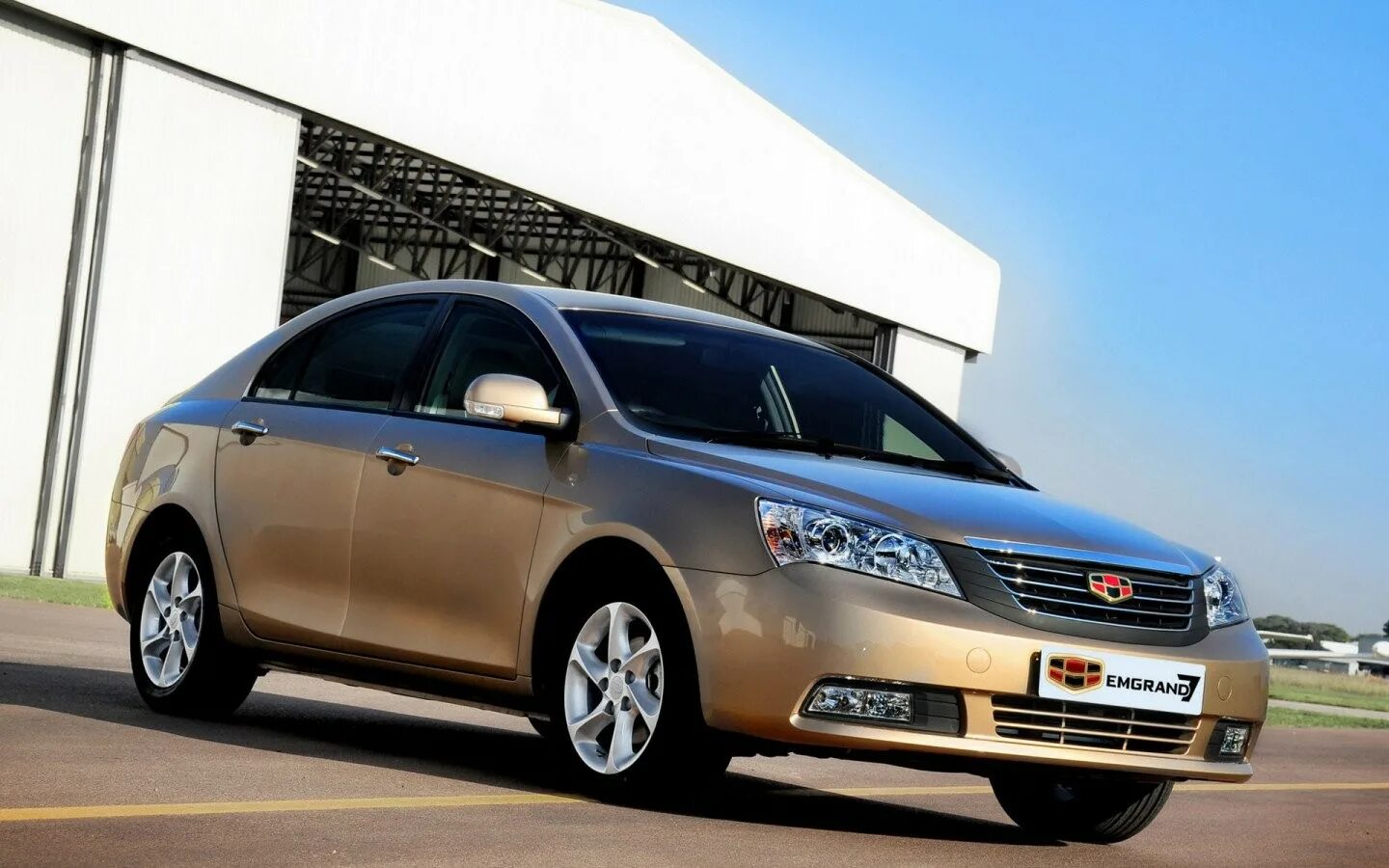 Купить джили эмгранд бу. Geely Emgrand ec7. Geely Emgrand 7. Машина Geely Emgrand ec7. Geely Emgrand ec7 2009.