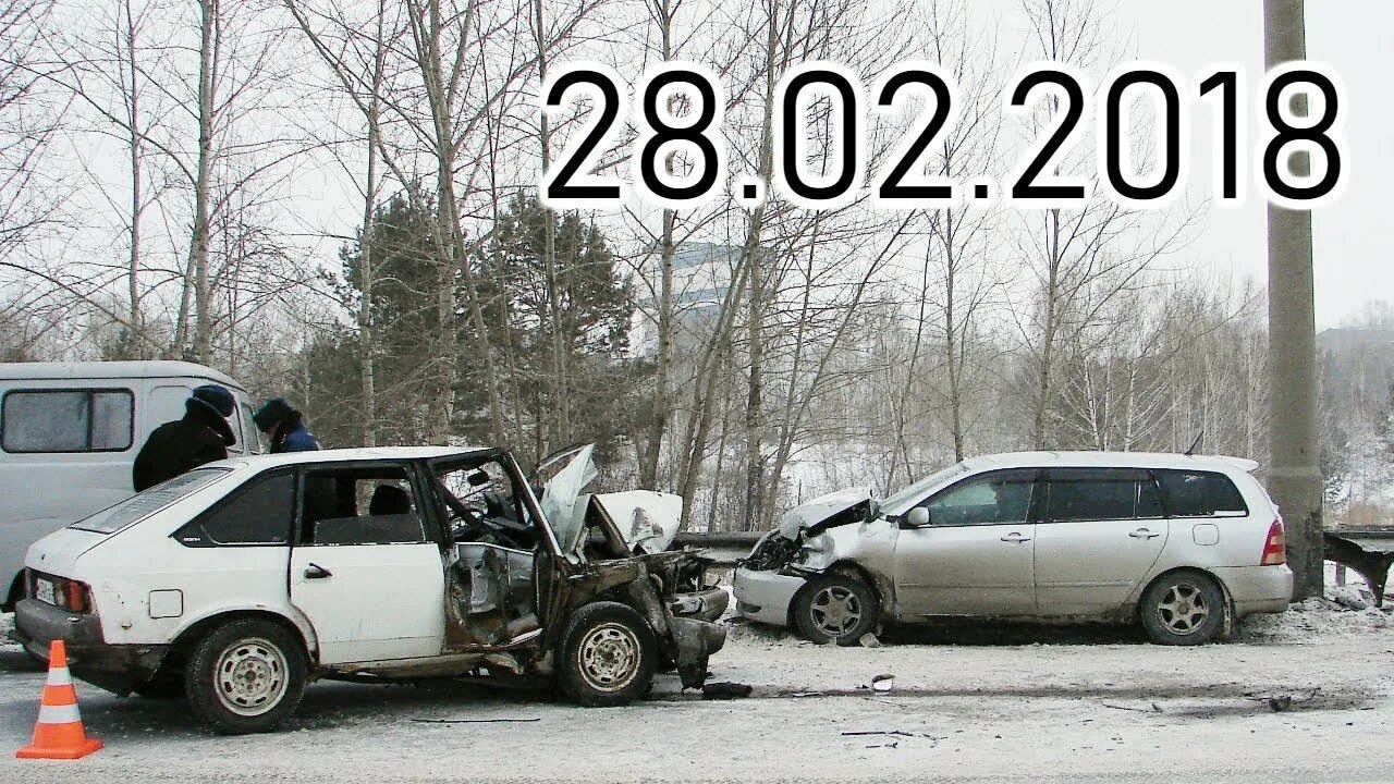Видео с регистратора аварии. Дорожно-транспортное происшествие зимой.