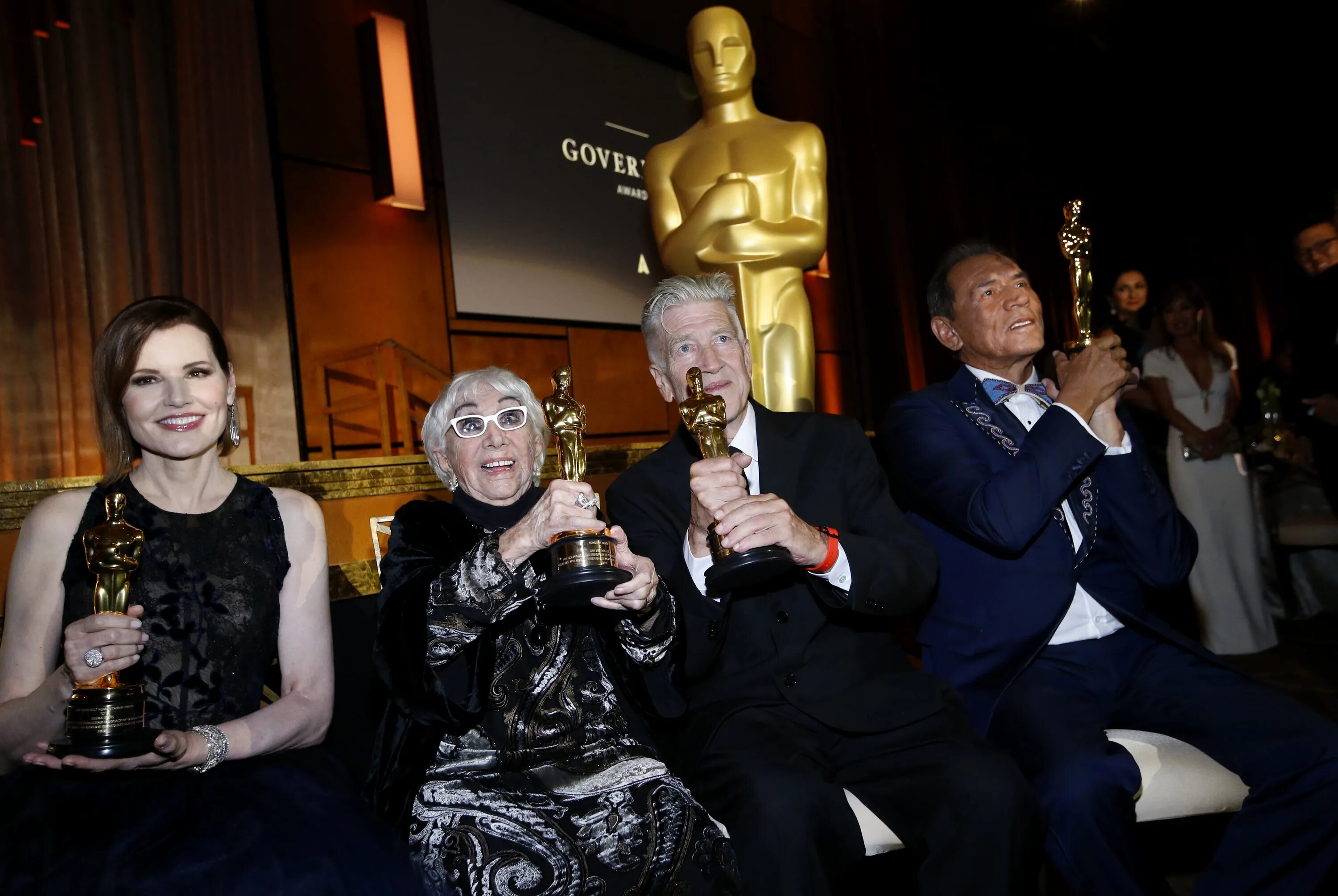 Награда имени Джина Хершолта. Дэвид Линч Оскар. Премии в киноиндустрии в Америке.