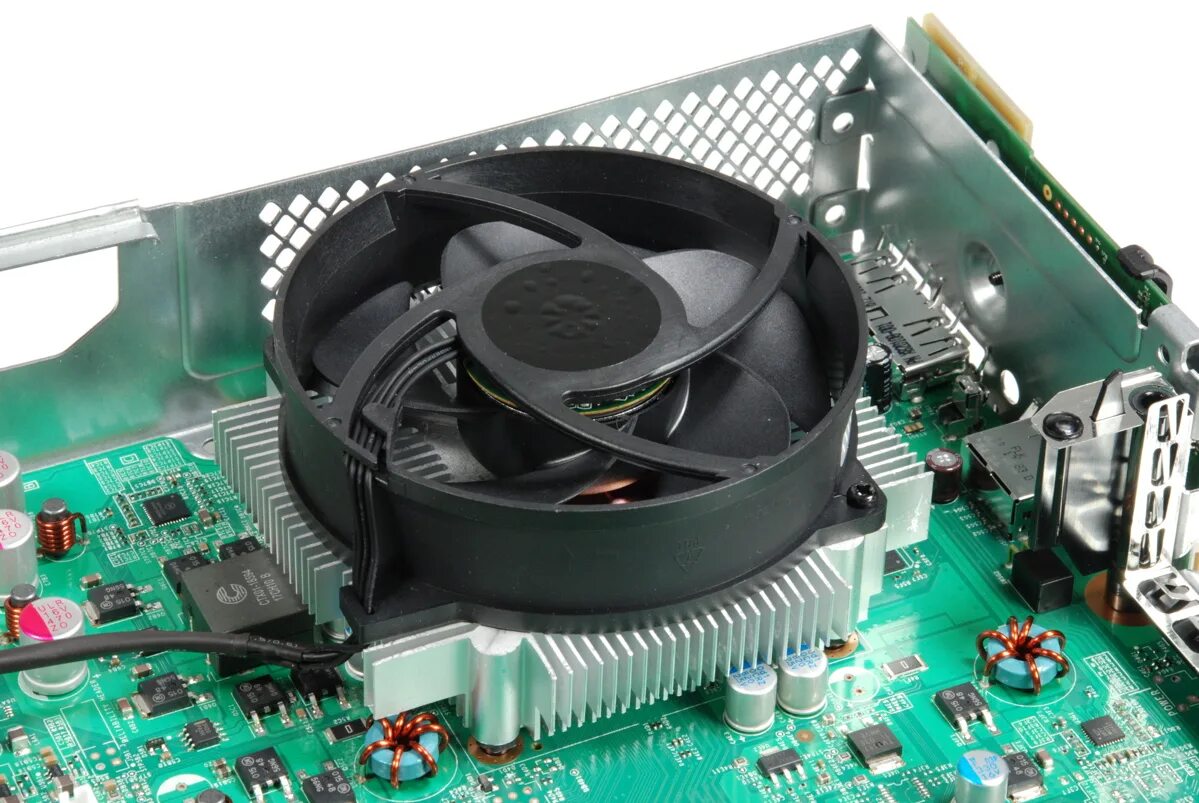 Slim gpu. Xbox 360 slim кулер. кулер xbox 360 fat. xbox 360 slim inside. вентилятор хбокс 360 слим.