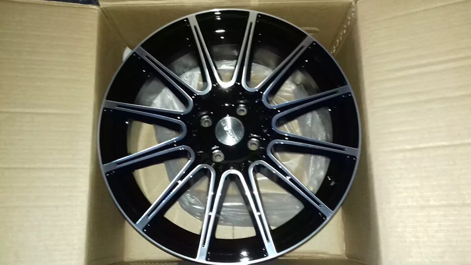 Колесный диск skad diamond 6. 3. 3. Колесный диск skad вихрь 7x16/5x139. Скад фараон 0960031.