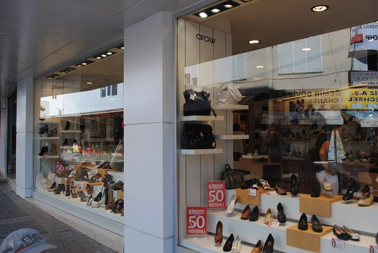 аутлет калининград. шоппинг в калининграде. турция сумки рынок. благотворительный магазин danke-shop, калининград, ленинский проспект. шоппинг германия мюнхен аутлет.