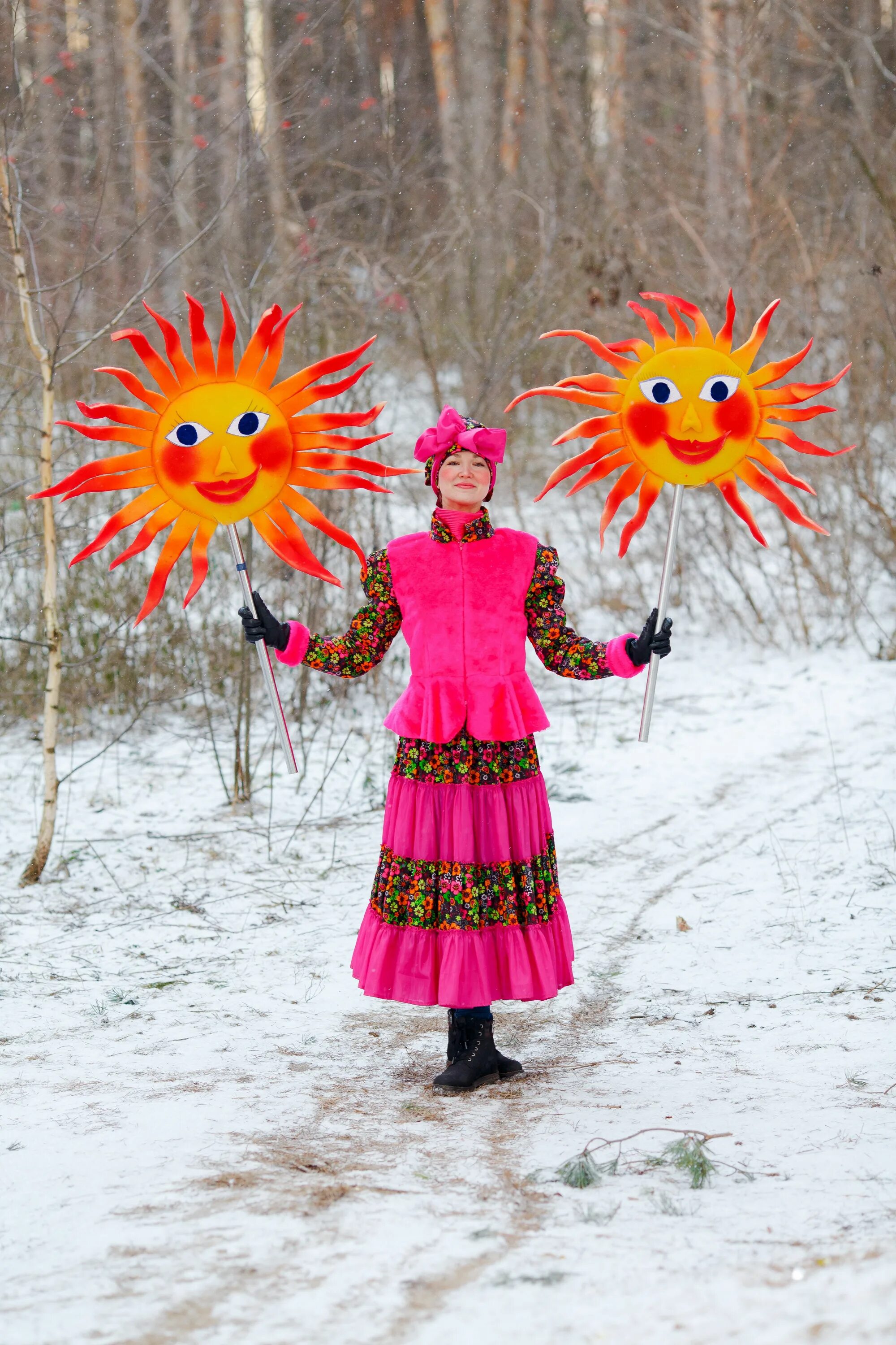 Костюм Масленицы. Солнце на Масленицу. Солнце маслом. Масленичное солнышко.