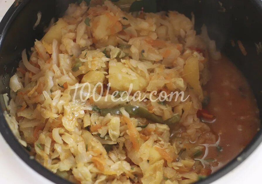 Тушеная капуста с картофельным пюре. Тушеная капуста с перцем болгарским. тушеная капуста в микроволновке. потушить картошку с капустой в микроволновке. тушеная капуста по-грузински.