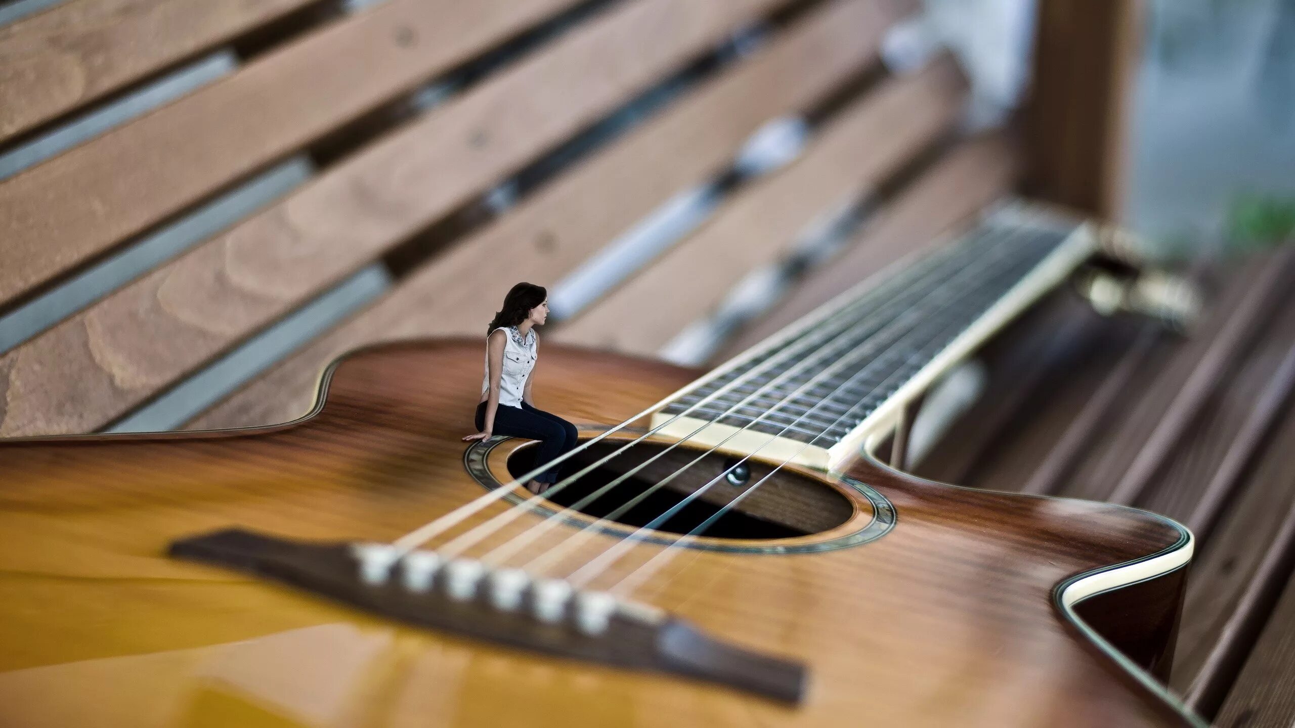 Mirjalol gitara