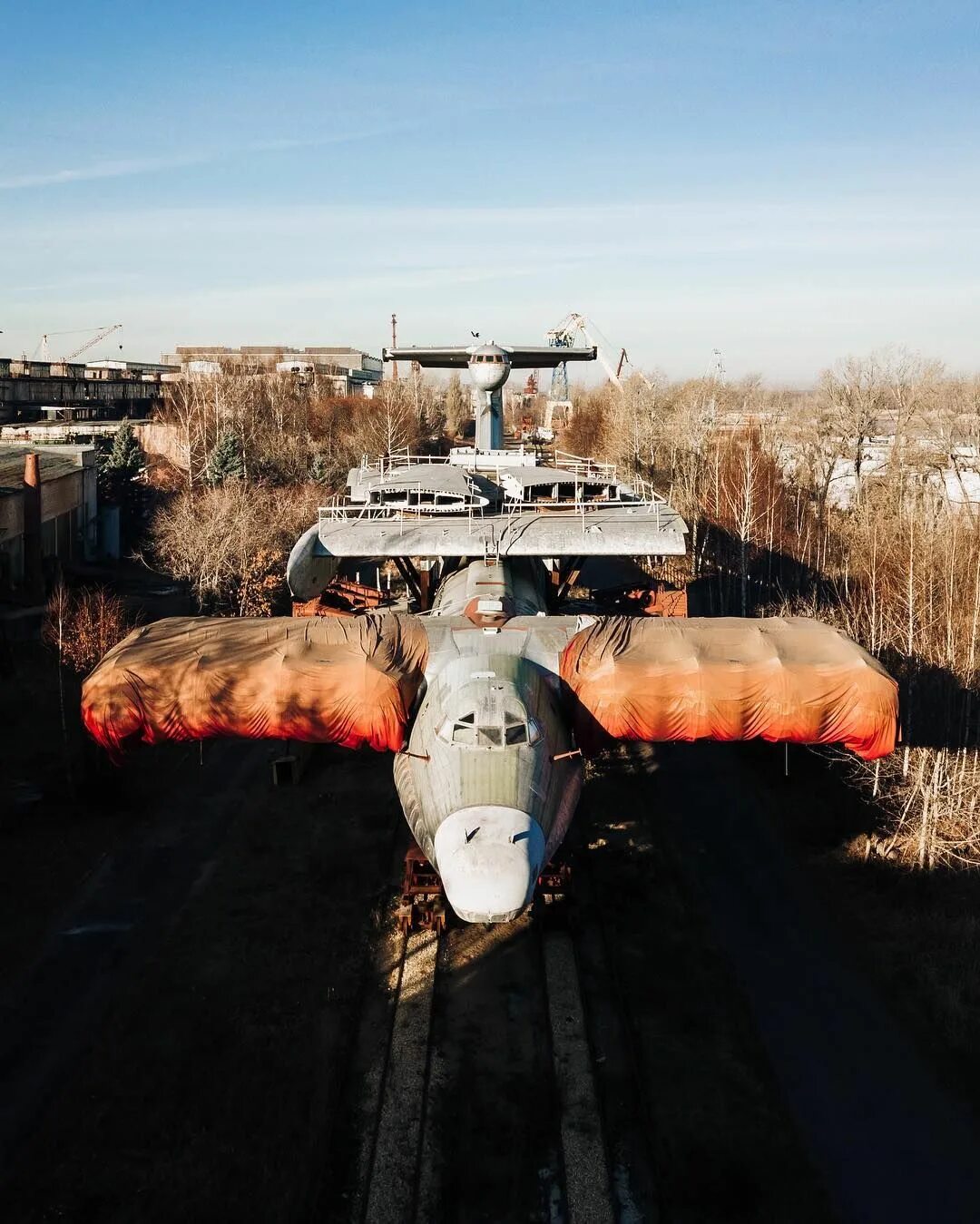 Экраноплан красное сормово. Пожарный нижний новгород. Еноты нижний новгород. Спасатель нижний новгород. Экраноплан спасатель нижний новгород.