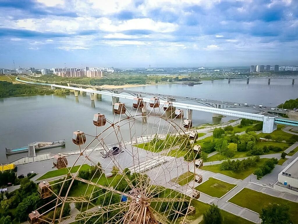 Новый мост в новосибирске проект 2022. Мотоцентр обь томск. Оби сервис. Новосибирск мост через обь. Центральный мост через обь в новосибирске.