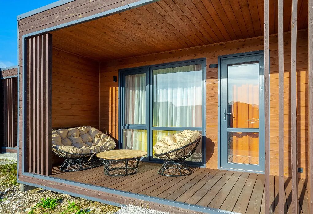 Вива глам отель абхазия. Глэмпинг маяк калининград. Вива мария отель абхазия. Отель вива абхазия. Вива глэм отель абхазия.