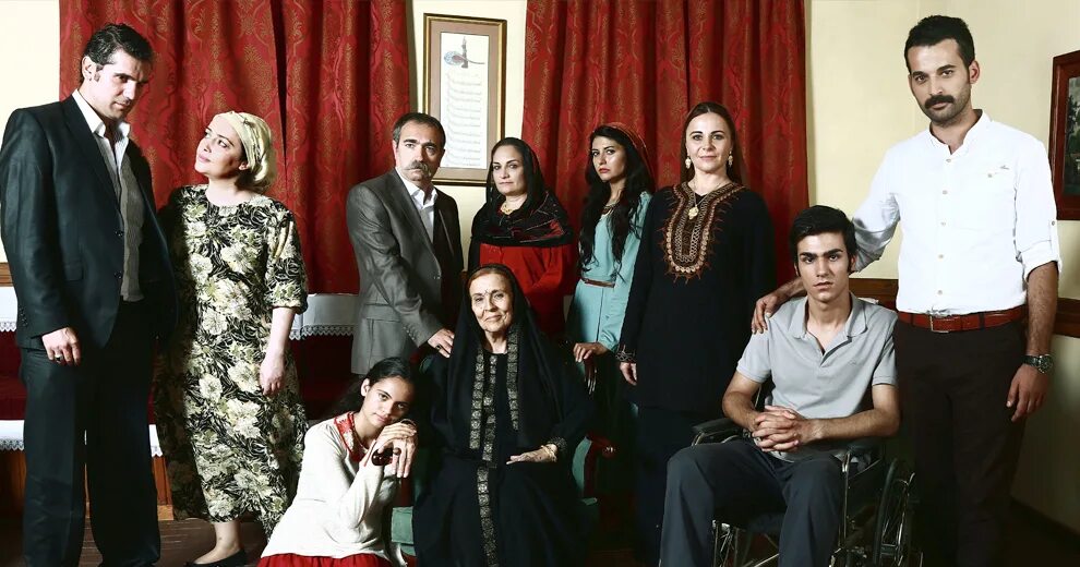 Актеры из сериала маленькая невеста. Маленькая невеста турецкий сериал али. Маленькая невеста зехра. Кучук гелин. Турецкий актеров маленькая невеста.