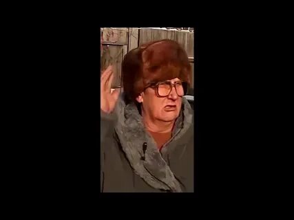 Бабушка зачитала рэп