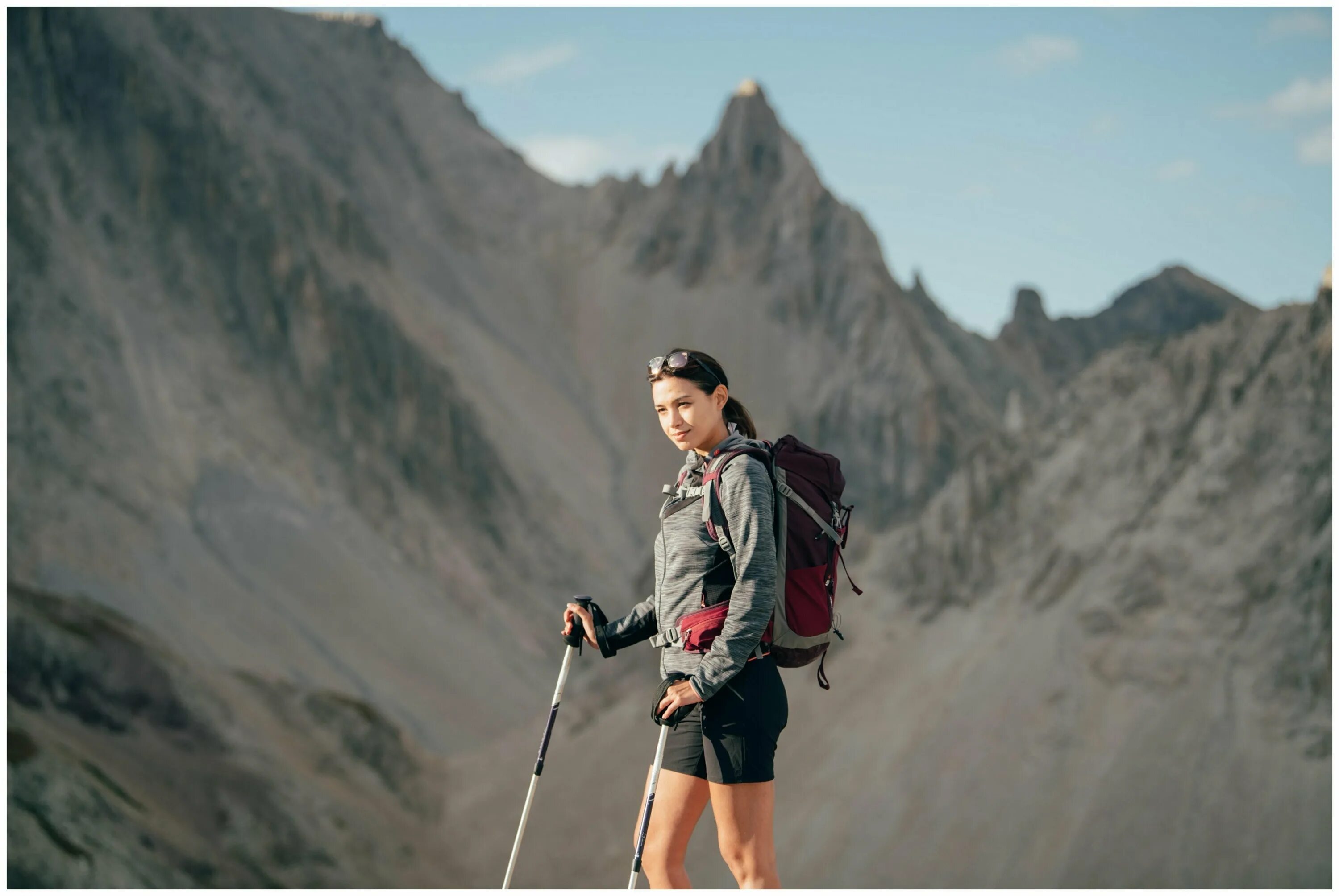 Костюм для похода в горы. Одежда для похода в горы. Треккинг, хайкинг и бэкпекинг. Одежда для горного туризма. Одежда для путешествий в горы.
