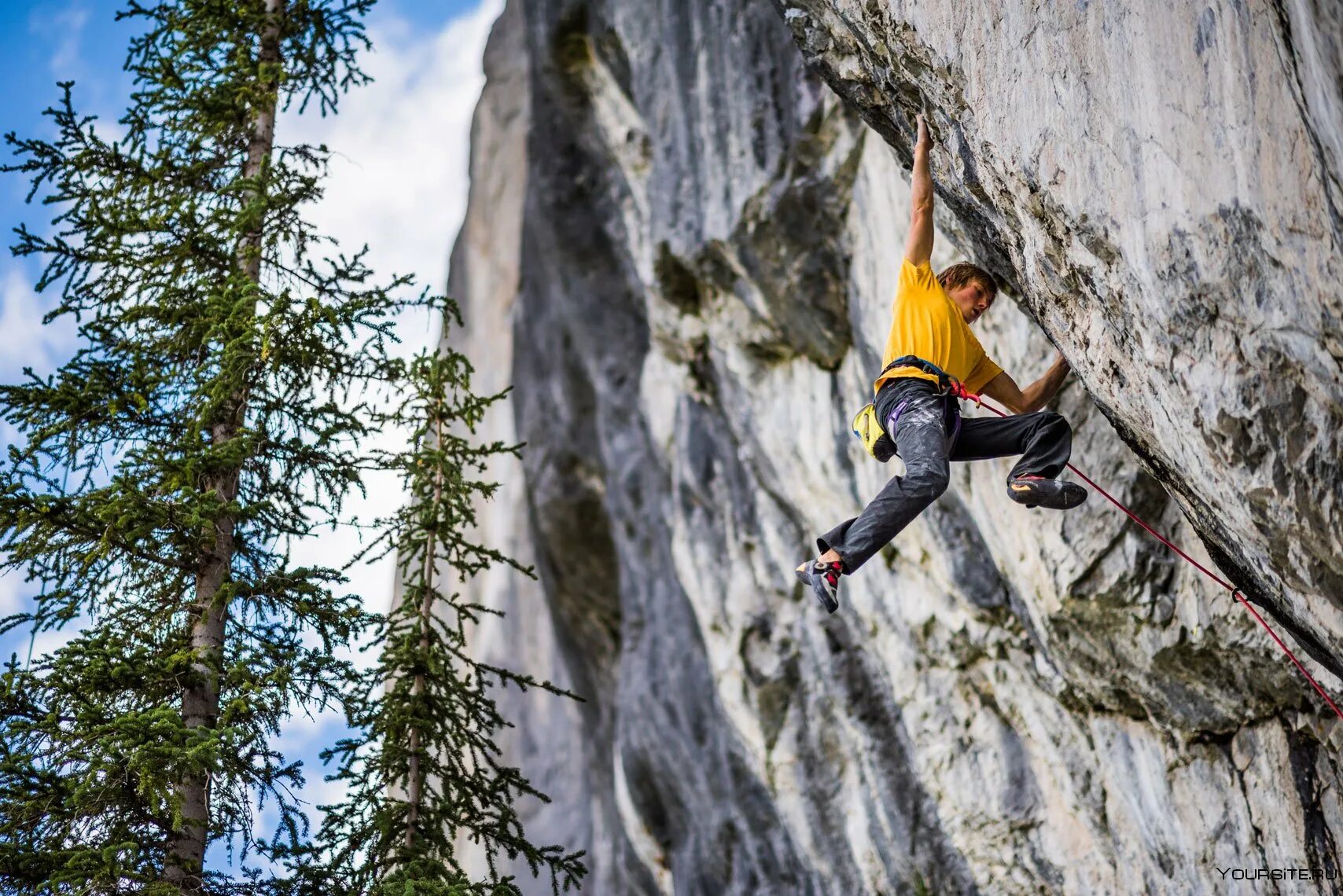 Алекс Мегос скалолаз. Скалолазание в горах. Скалолазание на скалах. Climb now