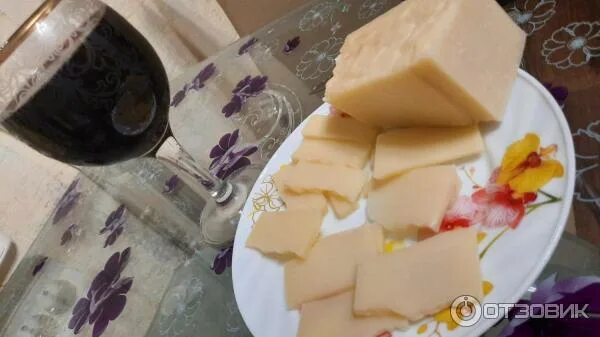 Сырок с сыром палермо. Сыр твердый Palermo Палермо жир.40% выдержанный 6 месяцев. Сыр твёрдый Палермо в головках. Сырок Палермо с твердым сыром. Сыр твердый Палермо самокат.
