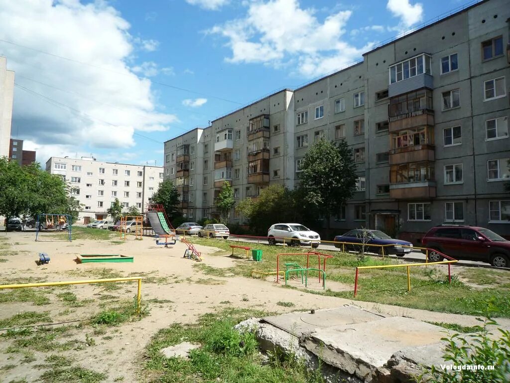 Вологда улица ленинградская 75. Ленинградский 75 ярославль. Ул ленинградская 75 вологда. Вологда, ул. Ленинградская 75б вологда.