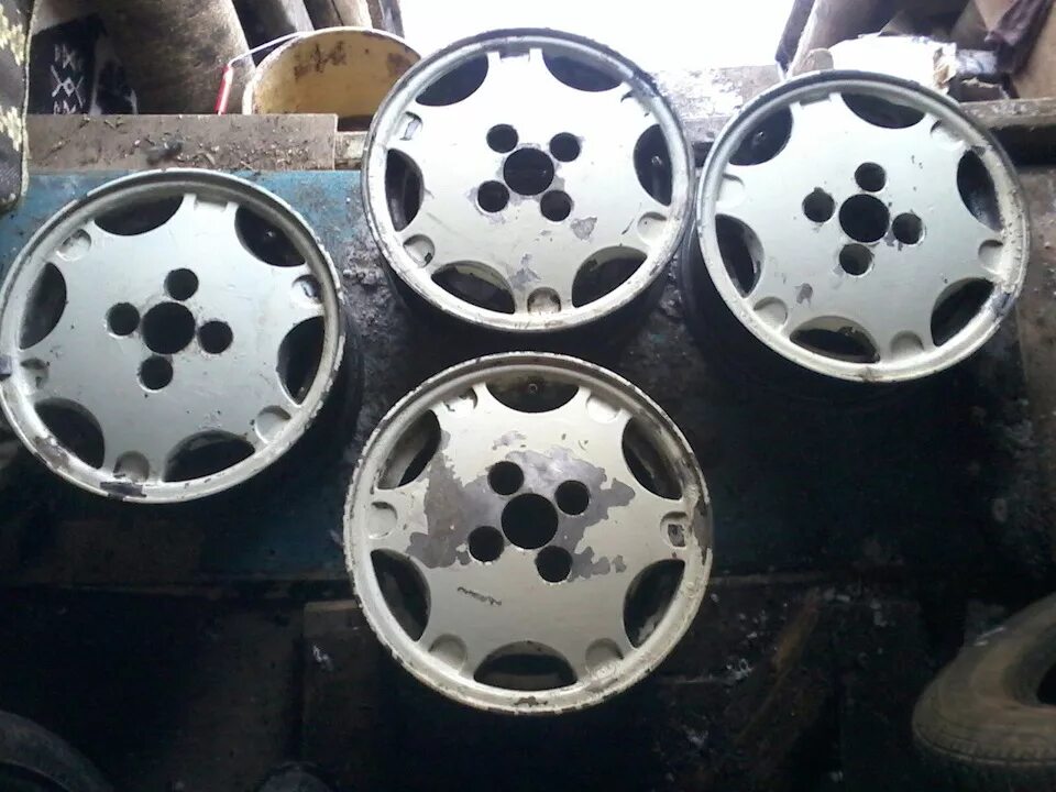 Диск литой кик r13. Диск ваз r13 прстични. Болотные штампы r13. Ковка всмпо р13 на ваз. K 13 р 13.